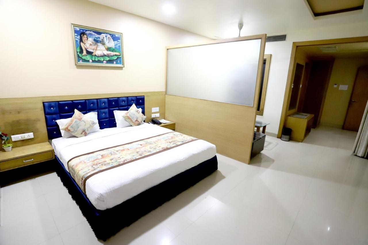 Hotel Blue Pearl Bhopal Exterior foto