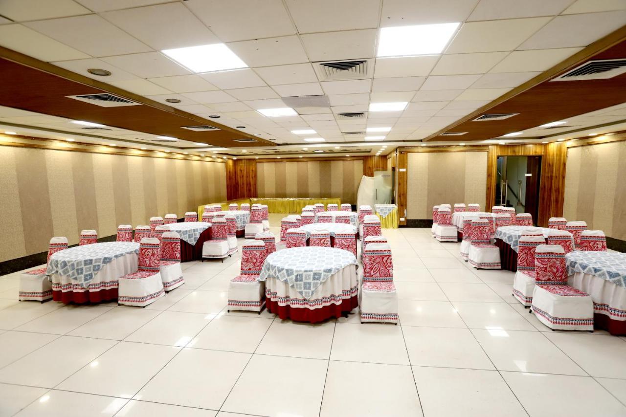 Hotel Blue Pearl Bhopal Exterior foto
